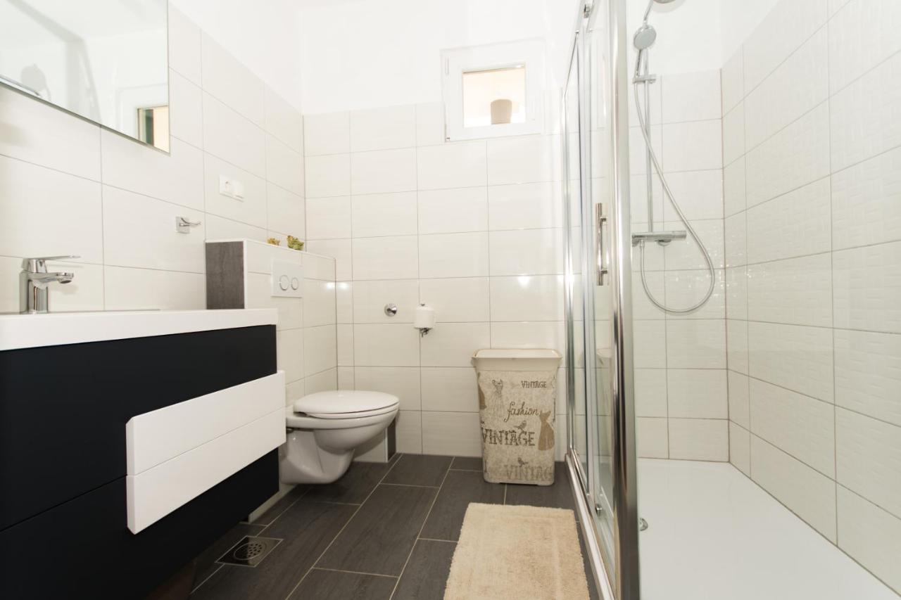 Apartments By The Sea Slatine, Ciovo - 1126 Trogir Luaran gambar
