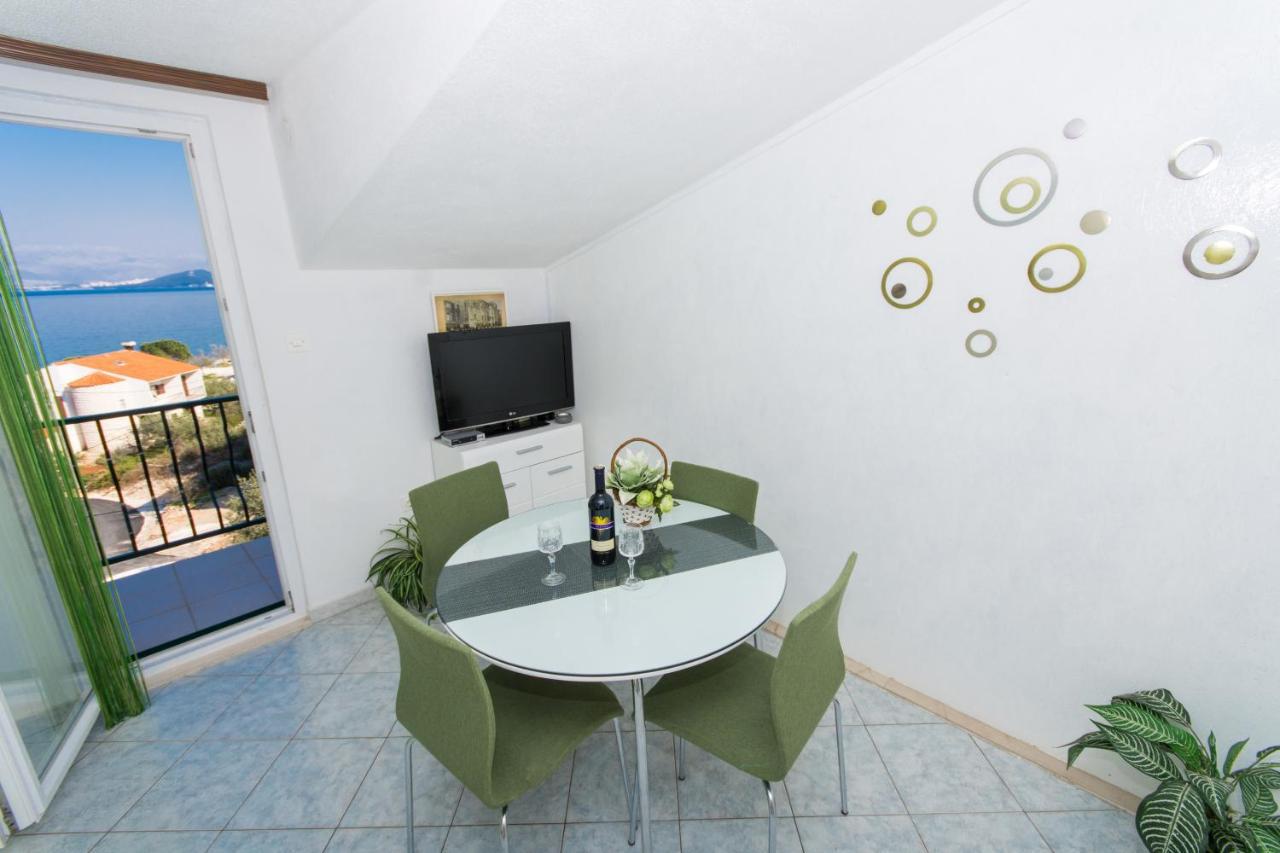 Apartments By The Sea Slatine, Ciovo - 1126 Trogir Luaran gambar