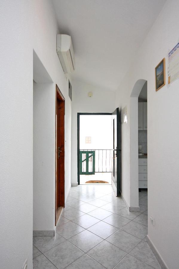 Apartments By The Sea Slatine, Ciovo - 1126 Trogir Luaran gambar