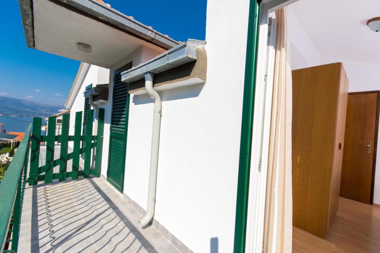 Apartments By The Sea Slatine, Ciovo - 1126 Trogir Luaran gambar